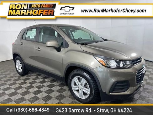 Used 2020 Chevrolet Trax LS image 1