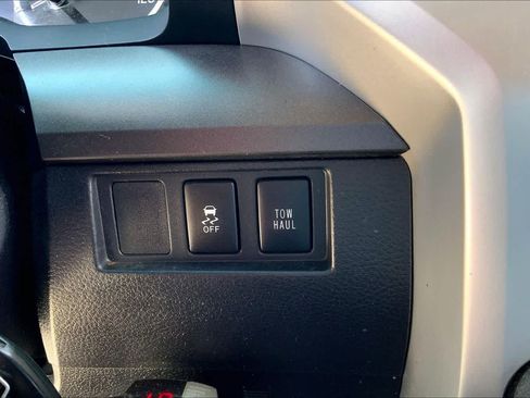 Used 2014 Toyota Tundra SR5 w/ TRD Off Road Package image 33