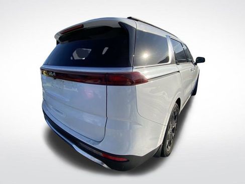 Used 2023 Nissan Rogue S image 10