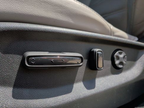 Used 2019 Honda CR-V EX-L image 25