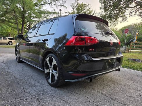 Used 2015 Volkswagen GTI Autobahn FWD image 8