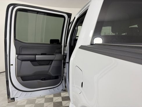 Used 2021 Ford F150 XLT w/ Equipment Group 301A Mid image 12