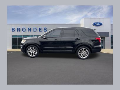 Used 2017 Ford Explorer XLT w/ Equipment Group 202A