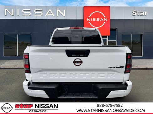 Used 2023 Nissan Frontier PRO-4X w/ Pro Convenience Package image 5