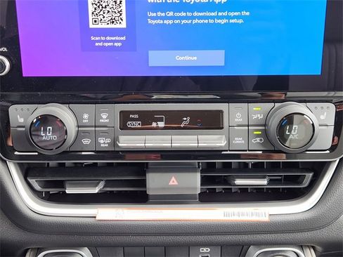 New 2026 Toyota Grand Highlander XLE image 14