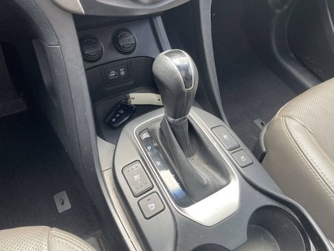 Used 2018 Hyundai Santa Fe Limited AWD/4WD image 34