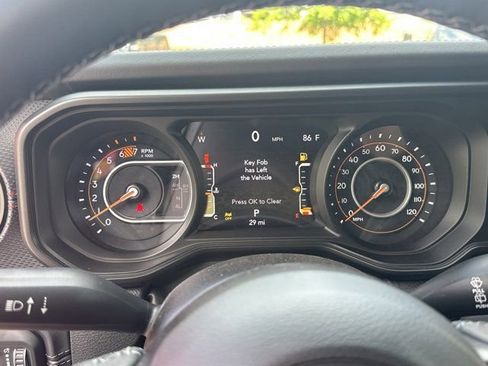 New 2026 Jeep Wrangler Unlimited Rubicon AWD/4WD image 26