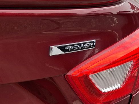 Certified 2016 Chevrolet Cruze Premier FWD image 36