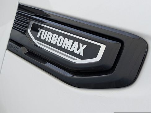 New 2026 GMC Sierra 1500 Elevation image 31