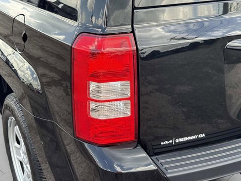 Used 2015 Jeep Patriot Sport w/ Power Value Group image 33