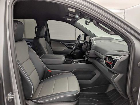 Certified 2026 Chevrolet Silverado EV Trail Boss w/ Premium Package image 22