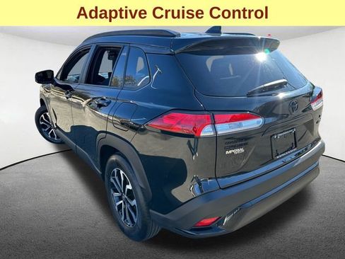 Used 2024 Toyota Corolla Cross AWD Hybrid image 8