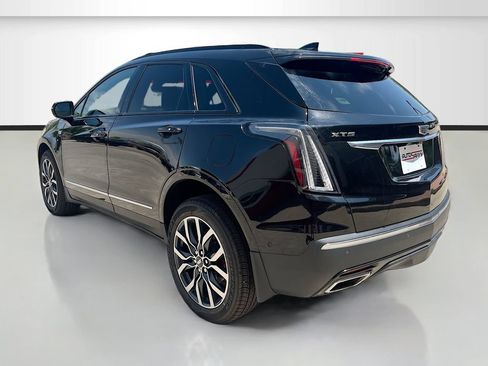 Used 2022 Cadillac XT5 Sportv w/ Platinum Package AWD/4WD image 5