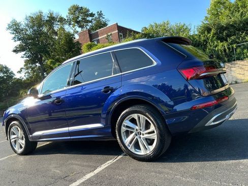 Used 2023 Audi Q7 2.0T Premium w/ Convenience Package AWD/4WD image 7