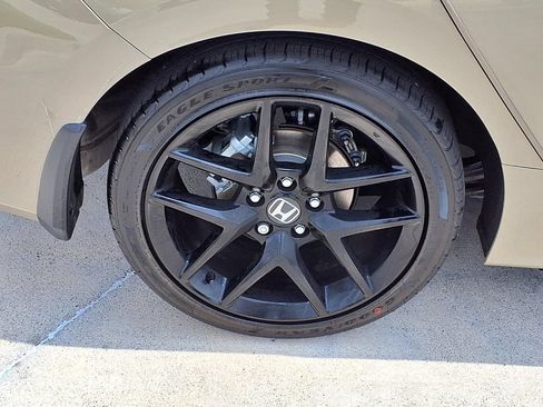 Certified 2026 Honda Civic Sport image 9