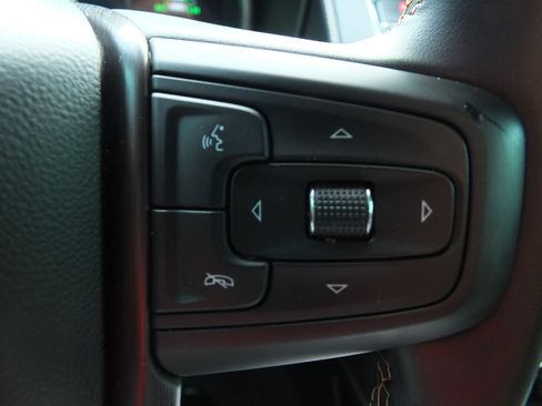 Used 2023 GMC Yukon AT4 w/ AT4 Premium Plus Package AWD/4WD image 24