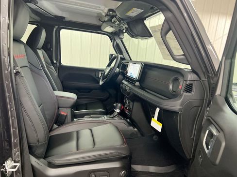 New 2026 Jeep Wrangler Unlimited Rubicon AWD/4WD image 21
