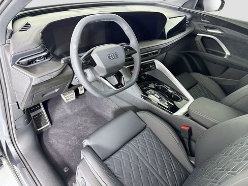 New 2026 Audi SQ5 Premium Plus AWD/4WD image 10