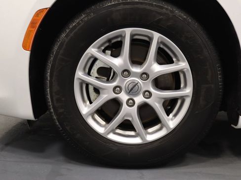 Certified 2023 Chrysler Voyager LX FWD image 24