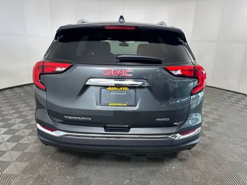 Used 2020 GMC Terrain SLT image 4
