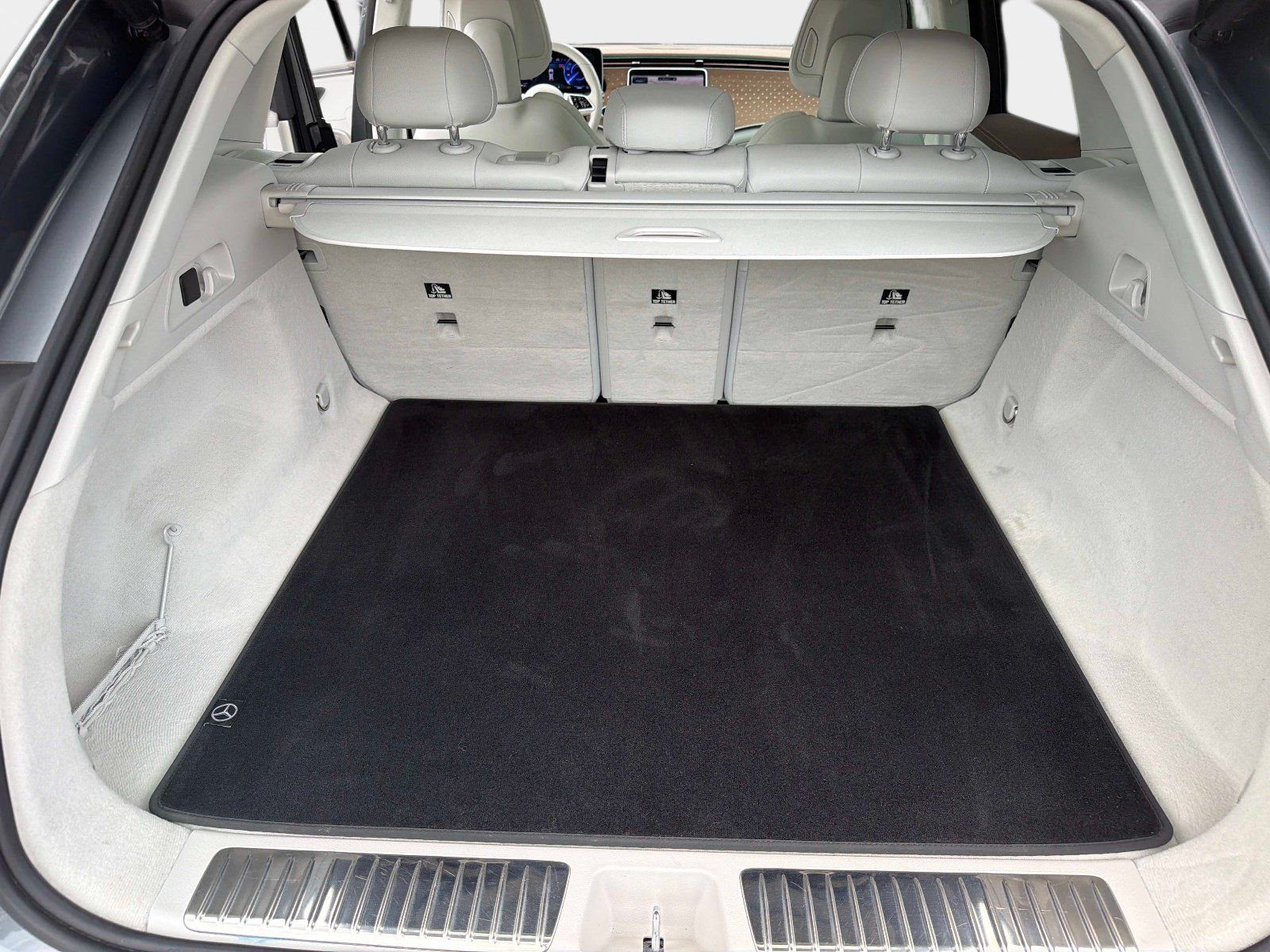 Certified 2023 Mercedes-Benz EQE 350+ SUV image 11
