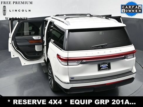 Used 2022 Lincoln Navigator Reserve AWD/4WD image 41