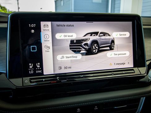 New 2026 Volkswagen Atlas Cross Sport SE image 39