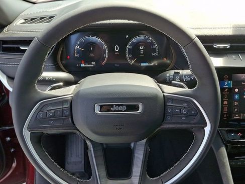 New 2026 Jeep Grand Cherokee Limited image 15