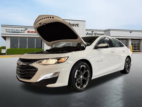 Used 2024 Chevrolet Malibu LT image 16