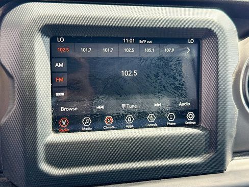 Used 2023 Jeep Wrangler Unlimited w/ Cold Weather Group AWD/4WD image 16