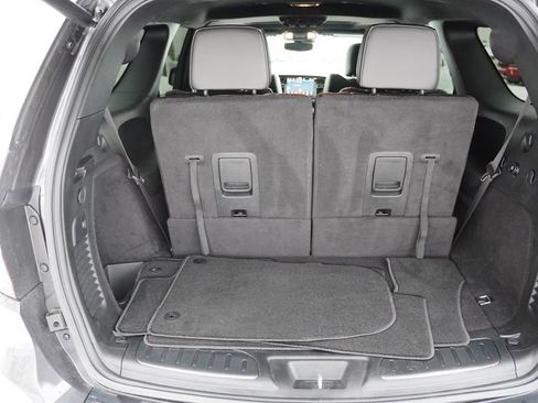 Certified 2024 Dodge Durango R/T image 25