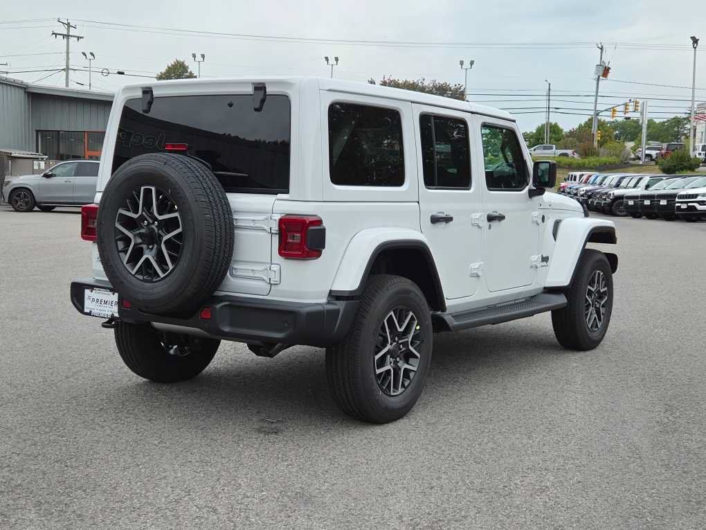 New 2027 Jeep Wrangler Unlimited Sahara AWD/4WD image 9