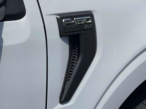 Used 2021 Ford F150 XLT w/ Equipment Group 302A High AWD/4WD image 7