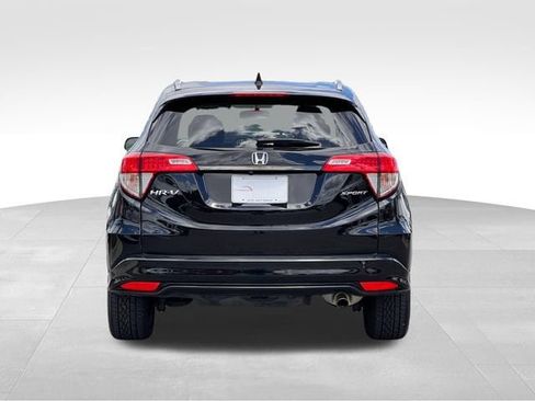 Used 2021 Honda HR-V Sport image 4