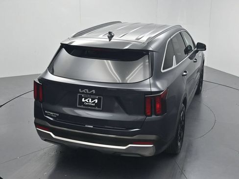 Certified 2024 Kia Sorento S FWD image 54