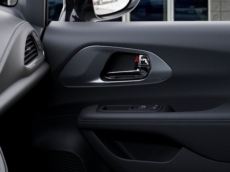 New 2026 Chrysler Pacifica Select FWD image 25