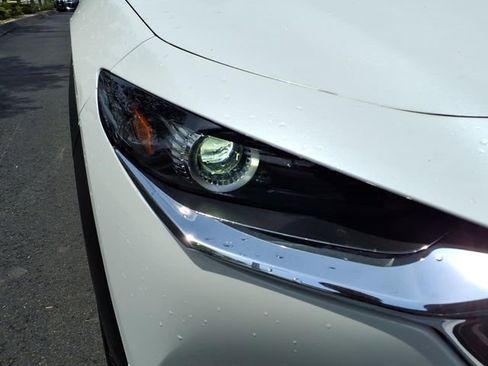 Certified 2025 MAZDA CX-30 AWD 2.5 S w/ Preferred Package image 11