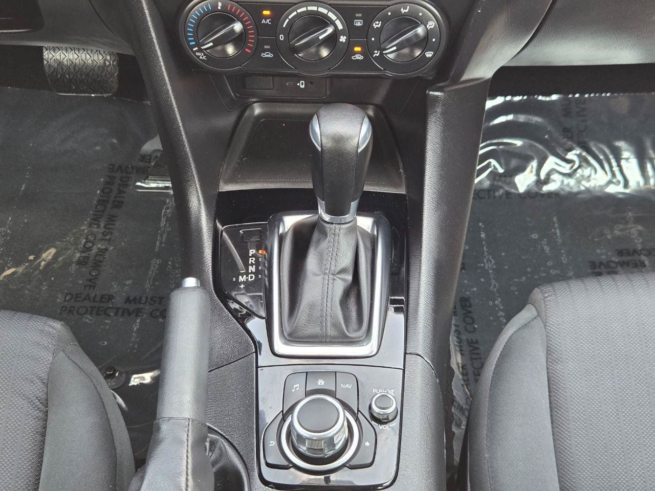 Used 2015 MAZDA MAZDA3 i Sport FWD image 24