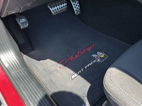 Used 2022 Dodge Challenger R/T Scat Pack RWD image 14