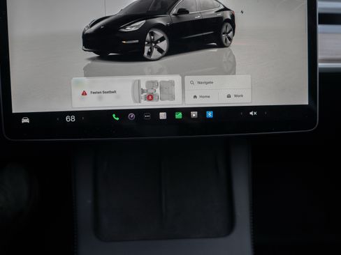 Used 2023 Tesla Model 3 Standard Range image 14