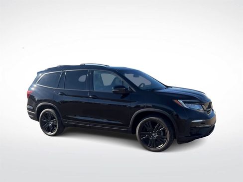 Used 2020 Honda Pilot Black Edition image 2