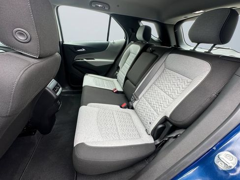 Used 2023 Chevrolet Equinox LS FWD image 13