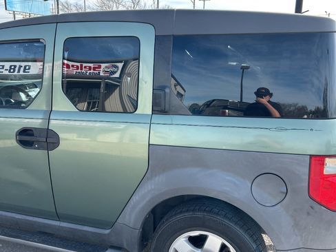Used 2004 Honda Element EX image 8