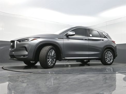 Used 2023 INFINITI QX50 Luxe image 27