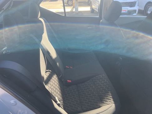 Used 2023 Nissan Kicks SV image 14