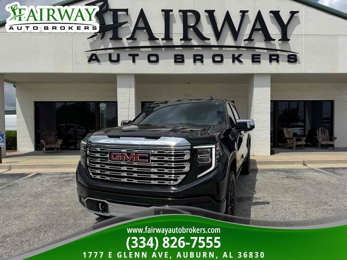 Used 2023 GMC Sierra 1500 Denali AWD/4WD image 1