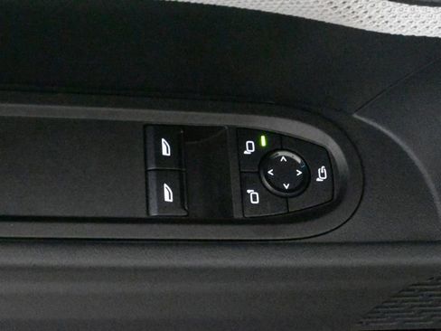 Used 2025 MINI Cooper S image 32