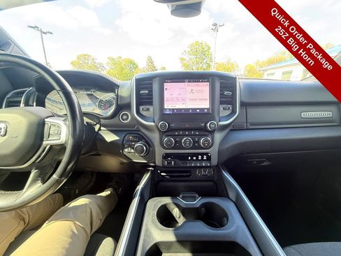 Used 2022 RAM 1500 Big Horn AWD/4WD image 24