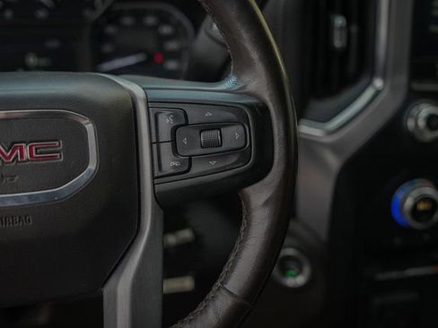 Used 2021 GMC Sierra 1500 SLE w/ Preferred Package image 18