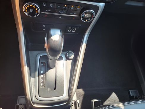 Used 2021 Ford EcoSport Titanium w/ Interior Protection Package image 22